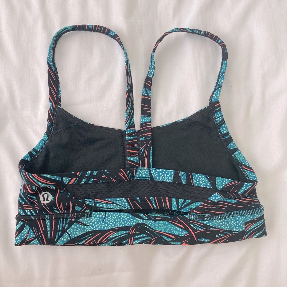 Lulu Lemon Sports Bra